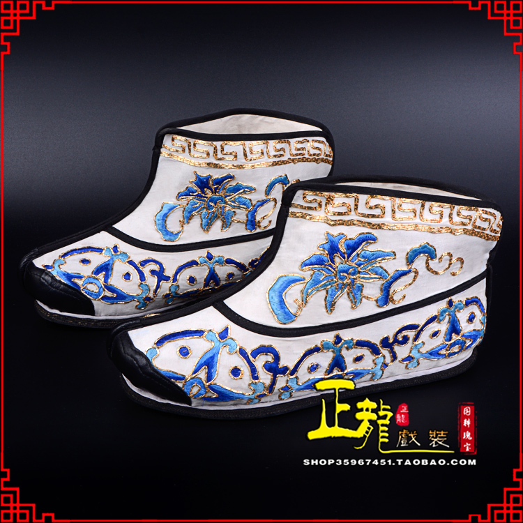 西乌珠穆沁旗三岔口武生薄底 手绣绣花快靴